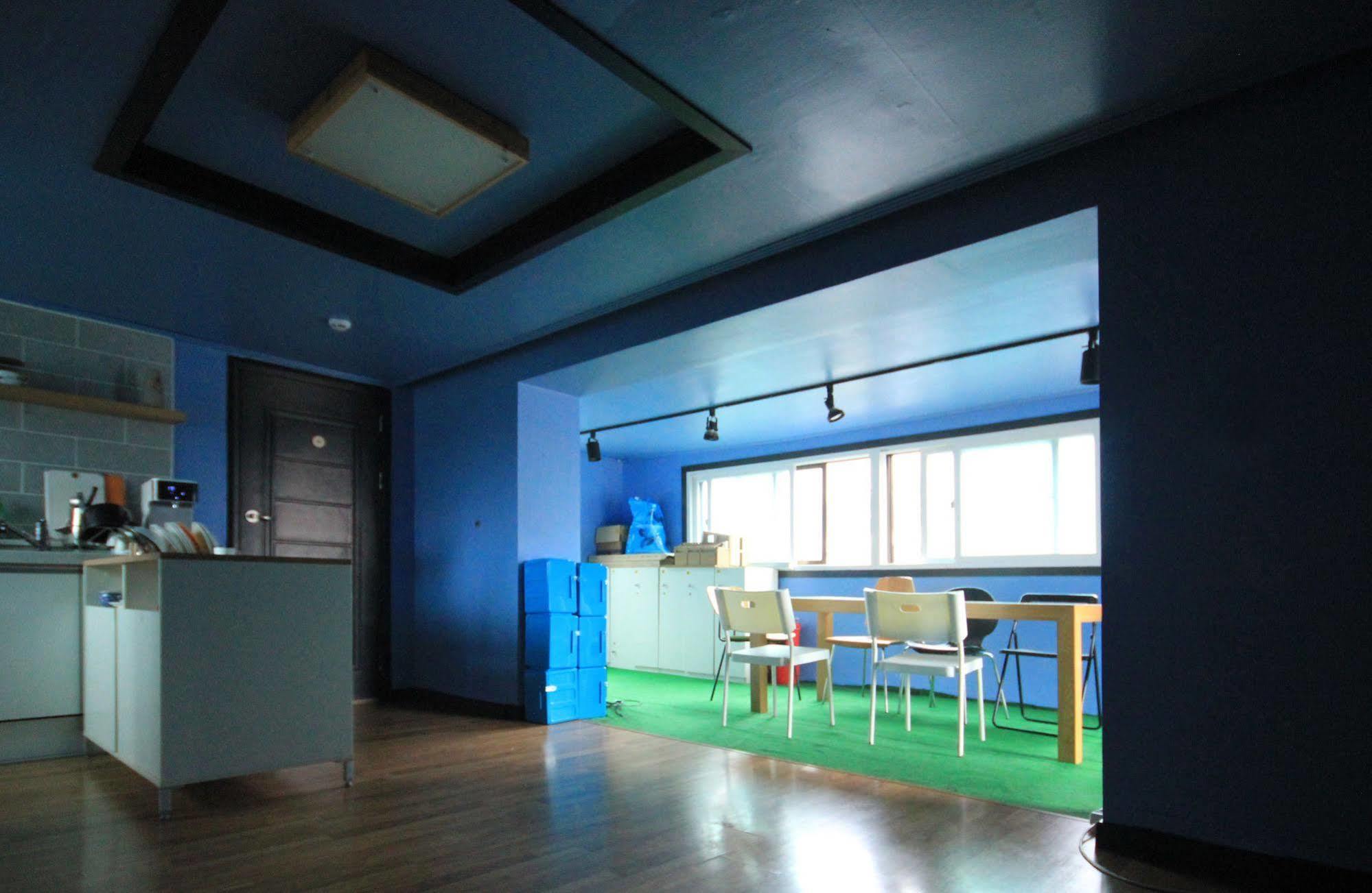 The One Hostel Hongdae In Seoul - Foreigner Only Εξωτερικό φωτογραφία